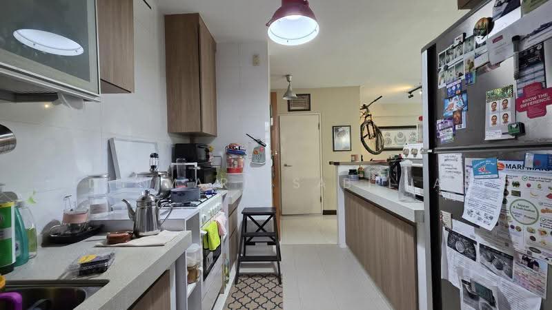 122A Punggol Edge, 122A Edgedale Plains, Hougang / Punggol / Sengkang, 3 Bedrooms, 1,001 sqft, HDB Flat For Sale, by Denmarc Sabilla, 500269595 - Kitchen - PropertyGuru.com.sg