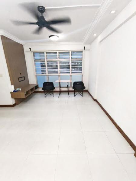 886A Woodlands Drive 50, 886A Woodlands Drive 50, Admiralty / Woodlands, 2 Bedrooms, 721 sqft, HDB Flat For Sale, by TENGKU SHAHRUL, 500269601 - Living Room - PropertyGuru.com.sg