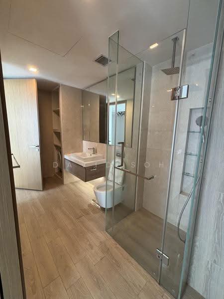 Marine Blue, Marine Parade Road, East Coast / Marine Parade, 2 Bedrooms, 635 sqft, Condominium For Sale, by David Soh, 500269612 - PropertyGuru.com.sg