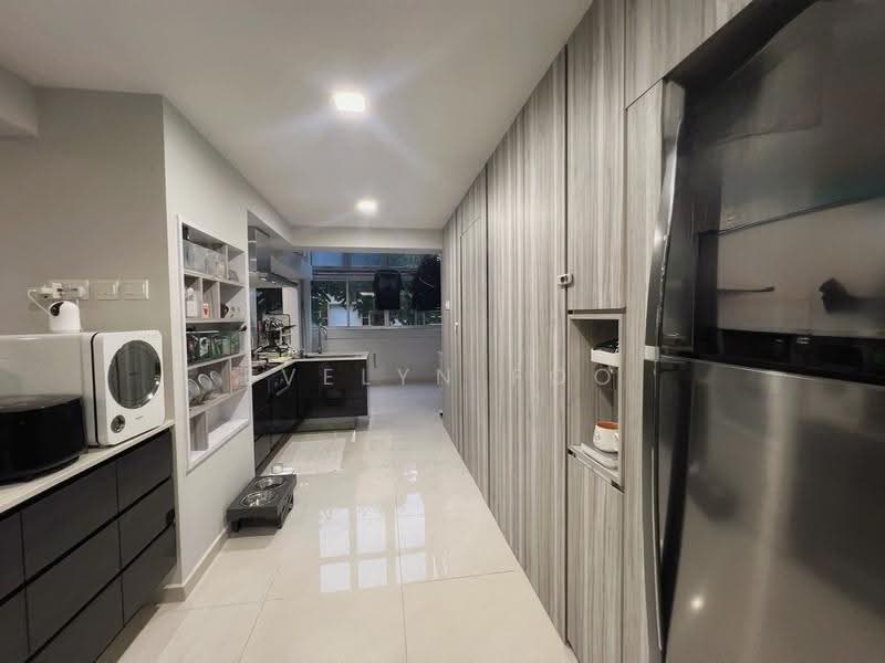 351 Yishun Avenue 11, 351 Yishun Avenue 11, Sembawang / Yishun, 3 Bedrooms, 1,571 sqft, HDB Flat For Sale, by Evelyn Foo, 500269614 - PropertyGuru.com.sg
