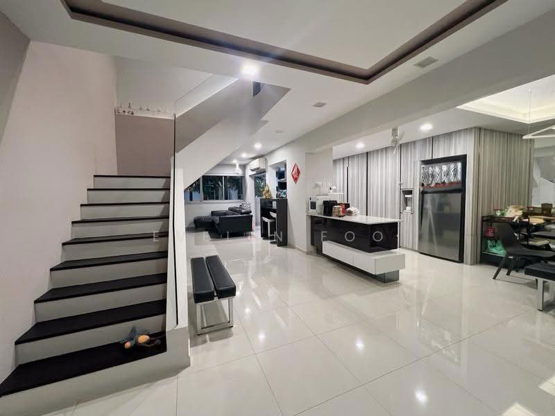 351 Yishun Avenue 11, 351 Yishun Avenue 11, Sembawang / Yishun, 3 Bedrooms, 1,571 sqft, HDB Flat For Sale, by Evelyn Foo, 500269614 - PropertyGuru.com.sg