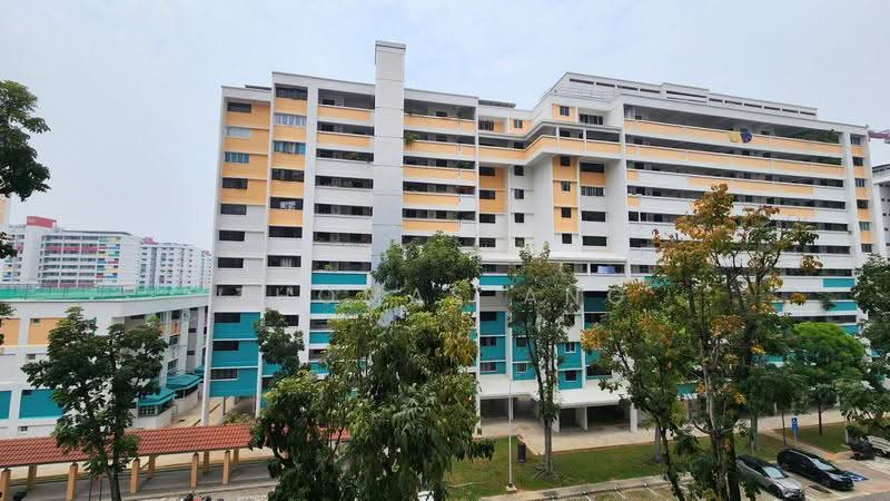 138 Yishun Ring Road, 138 Yishun Ring Road, Sembawang / Yishun, 2 Bedrooms, 732 sqft, HDB Flat For Sale, by Thomas Ang, 500269617 - Exterior - PropertyGuru.com.sg
