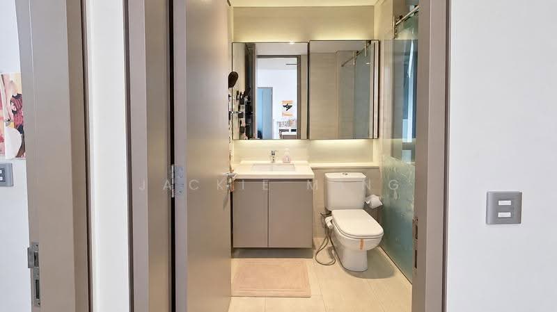 The Venue Residences and Shoppes, 12 Tai Thong Crescent, Macpherson / Potong Pasir, 2 Bedrooms, 850 sqft, Apartment For Sale, by Jackie Mang, 500269621 - Bathroom - PropertyGuru.com.sg