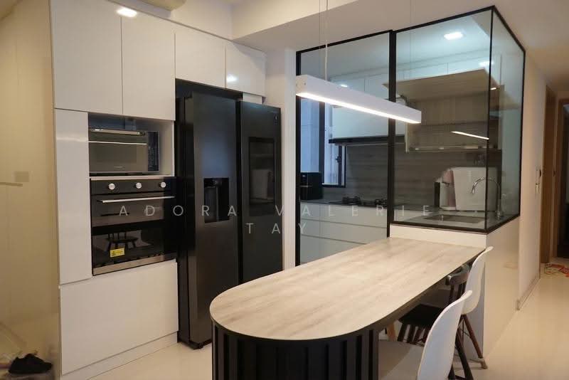 Twin Waterfalls, 82 Punggol Central, Hougang / Punggol / Sengkang, 3 Bedrooms, 1,087 sqft, Condominium For Rent, by Adora Valerie Tay, 500269633 - Kitchen - PropertyGuru.com.sg