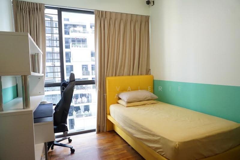 Twin Waterfalls, 82 Punggol Central, Hougang / Punggol / Sengkang, 3 Bedrooms, 1,087 sqft, Condominium For Rent, by Adora Valerie Tay, 500269633 - Bedroom - PropertyGuru.com.sg