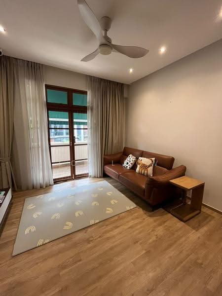 High Oak Condo, 11 Toh Tuck Road, Clementi Park / Upper Bukit Timah, 3 Bedrooms, 1,227 sqft, Condominium For Sale, by Tom Leow, 500269641 - Living Room - PropertyGuru.com.sg