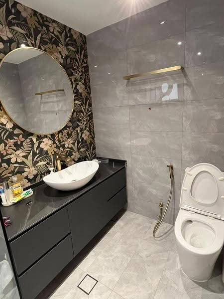 High Oak Condo, 11 Toh Tuck Road, Clementi Park / Upper Bukit Timah, 3 Bedrooms, 1,227 sqft, Condominium For Sale, by Tom Leow, 500269641 - Bathroom - PropertyGuru.com.sg