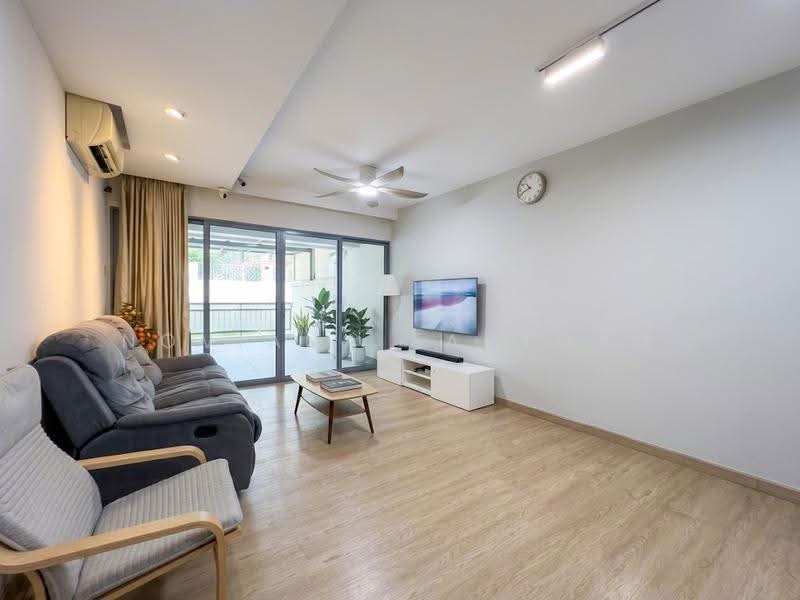 Aquarius By The Park, 5 Bedok Reservoir View, Bedok / Upper East Coast, 3 Bedrooms, 1,432 sqft, Condominium For Sale, by Noviana Santoso, 500269644 - Living Room - PropertyGuru.com.sg