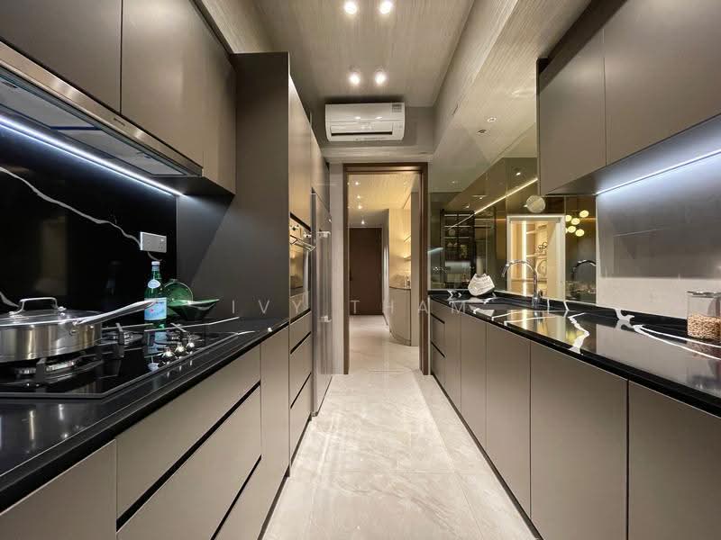 One Marina Gardens, 3 Marina Gardens Lane, Boat Quay / Raffles Place / Marina, 4 Bedrooms, 1,647 sqft, Apartment For Sale, by Ivy Tham, 500269647 - Kitchen - PropertyGuru.com.sg