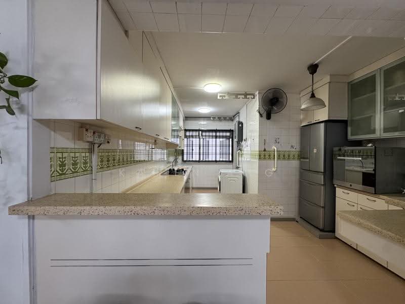 492D Tampines Street 45, 492D Tampines Street 45, Pasir Ris / Tampines, 4 Bedrooms, 1,335 sqft, HDB Flat For Sale, by Karen Ang, 500269654 - Kitchen - PropertyGuru.com.sg