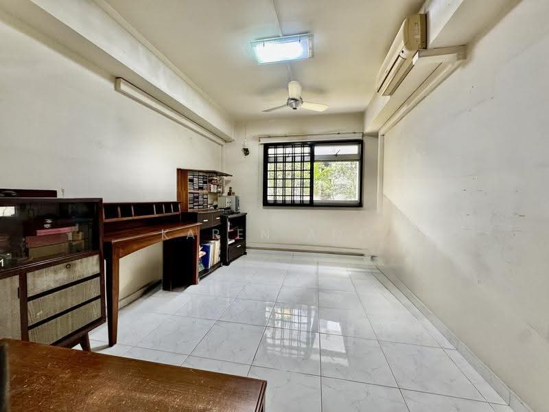 492D Tampines Street 45, 492D Tampines Street 45, Pasir Ris / Tampines, 4 Bedrooms, 1,335 sqft, HDB Flat For Sale, by Karen Ang, 500269654 - Bedroom - PropertyGuru.com.sg
