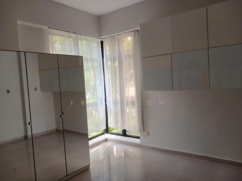 Dover Parkview, 32 Dover Rise, Buona Vista / West Coast / Clementi New Town, 3 Bedrooms, 1,249 sqft, Condominium For Sale, by Frank Goh, 500269666 - Bedroom - PropertyGuru.com.sg