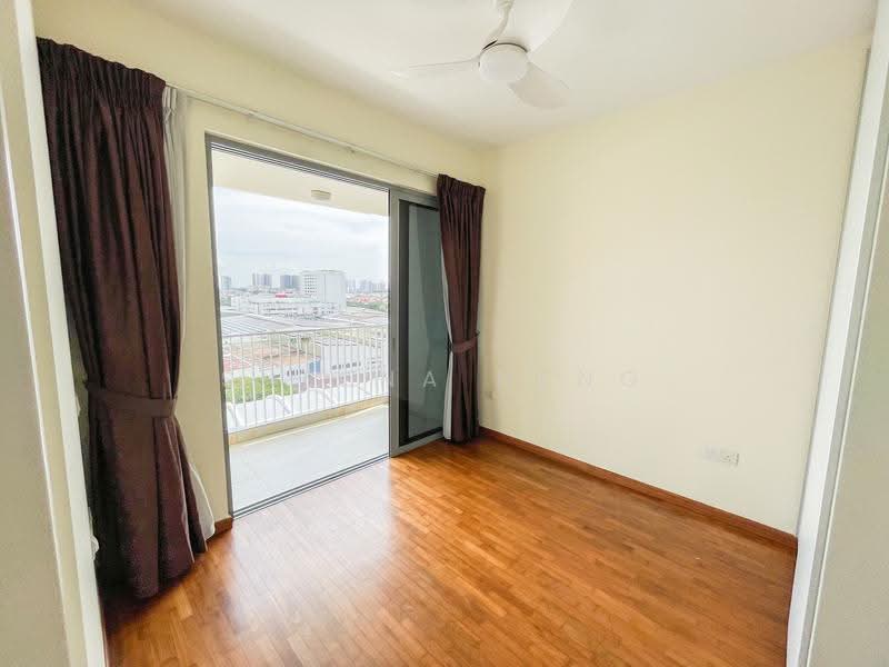 Bedok Residences, 14 Bedok North Drive, Bedok / Upper East Coast, 2 Bedrooms, 743 sqft, Condominium For Rent, by Sheena Heng, 500269678 - Balcony - PropertyGuru.com.sg