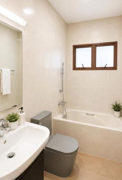 Seraya Breeze, 3 Seraya Road, East Coast / Marine Parade, 4 Bedrooms, 1,281 sqft, Apartment For Sale, by Melody Azyliae Chiam, 500269679 - Bathroom - PropertyGuru.com.sg