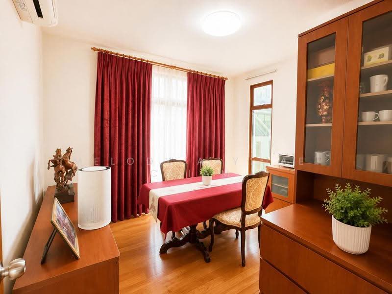 Seraya Breeze, 3 Seraya Road, East Coast / Marine Parade, 4 Bedrooms, 1,281 sqft, Apartment For Sale, by Melody Azyliae Chiam, 500269679 - Dining Room - PropertyGuru.com.sg