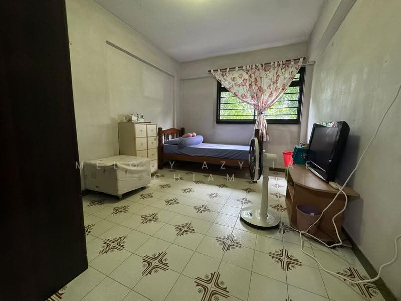 305 Clementi Avenue 4, 305 Clementi Avenue 4, Buona Vista / West Coast / Clementi New Town, 2 Bedrooms, 882 sqft, HDB Flat For Sale, by Melody Azyliae Chiam, 500269686 - PropertyGuru.com.sg