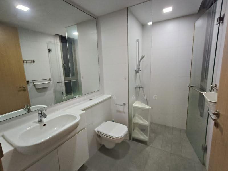 Ripple Bay, 12 Pasir Ris Link, Pasir Ris / Tampines, 2 Bedrooms, 764 sqft, Condominium For Rent, by Amelia Ang, 500269699 - Bathroom - PropertyGuru.com.sg