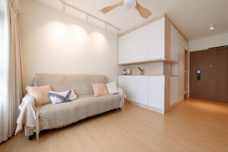 112B Alkaff Crescent, 112B Alkaff Crescent, Macpherson / Potong Pasir, 3 Bedrooms, 1,001 sqft, HDB Flat For Sale, by Yang Chuyi, 500269711 - Living Room - PropertyGuru.com.sg