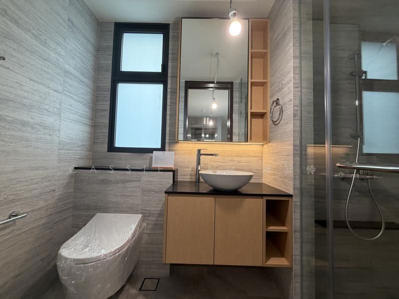 Belgravia Ace, Belgravia Drive, Seletar / Yio Chu Kang, 5 Bedrooms, 3,929 sqft, Semi-Detached House For Sale, by Cassie Lam 林羿伶, 500269720 - Bathroom - PropertyGuru.com.sg