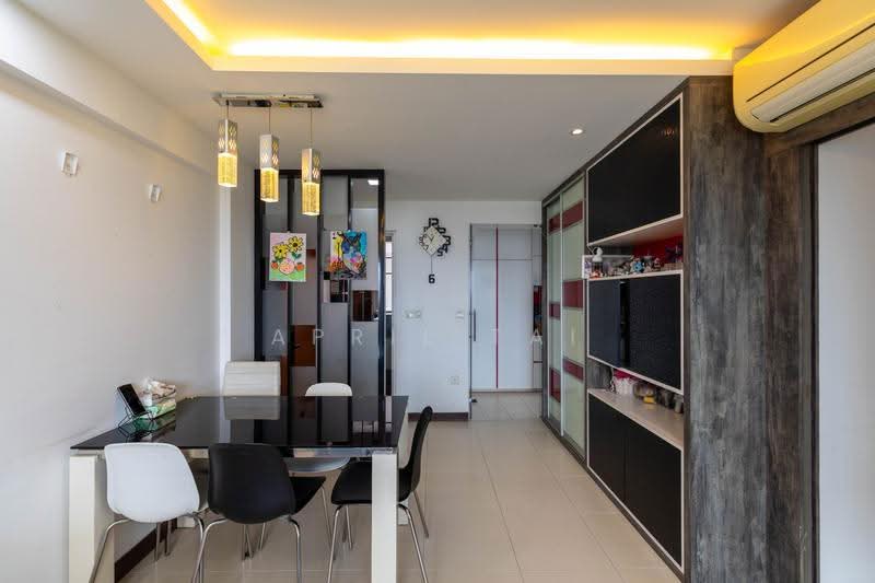 987A Buangkok Green, 987A Buangkok Green, Hougang / Punggol / Sengkang, 3 Bedrooms, 1,001 sqft, HDB Flat For Sale, by April Tai, 500269730 - Dining Room - PropertyGuru.com.sg