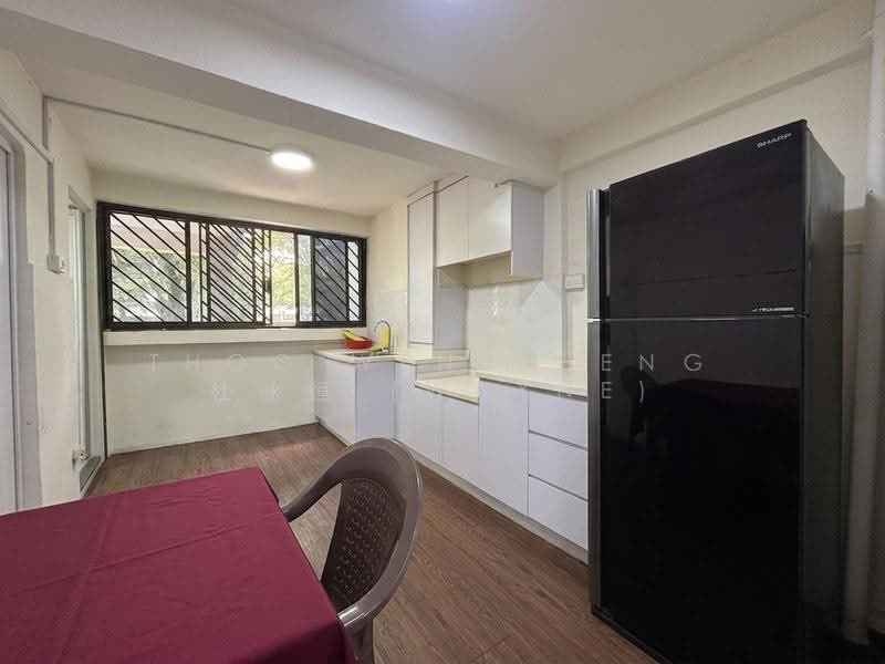 68 Geylang Bahru, 68 Geylang Bahru, Balestier / Toa Payoh, 2 Bedrooms, 699 sqft, HDB Flat For Rent, by Thoo Weng Heng 杜咏恒 (Wayne), 500269731 - Kitchen - PropertyGuru.com.sg