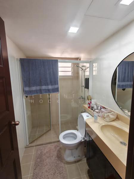 268D Compassvale Link, 268D Compassvale Link, Hougang / Punggol / Sengkang, 3 Bedrooms, 1,184 sqft, HDB Flat For Rent, by Clement Yeo Hock Seng, 500269738 - Bathroom - PropertyGuru.com.sg