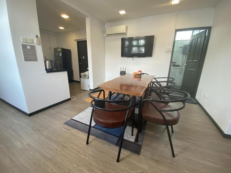 Tembeling Lodge, 196 Tembeling Road, East Coast / Marine Parade, Room Rental, 120 sqft, Apartment For Rent, by Gwen Ong, 500269742 - Dining Room - PropertyGuru.com.sg
