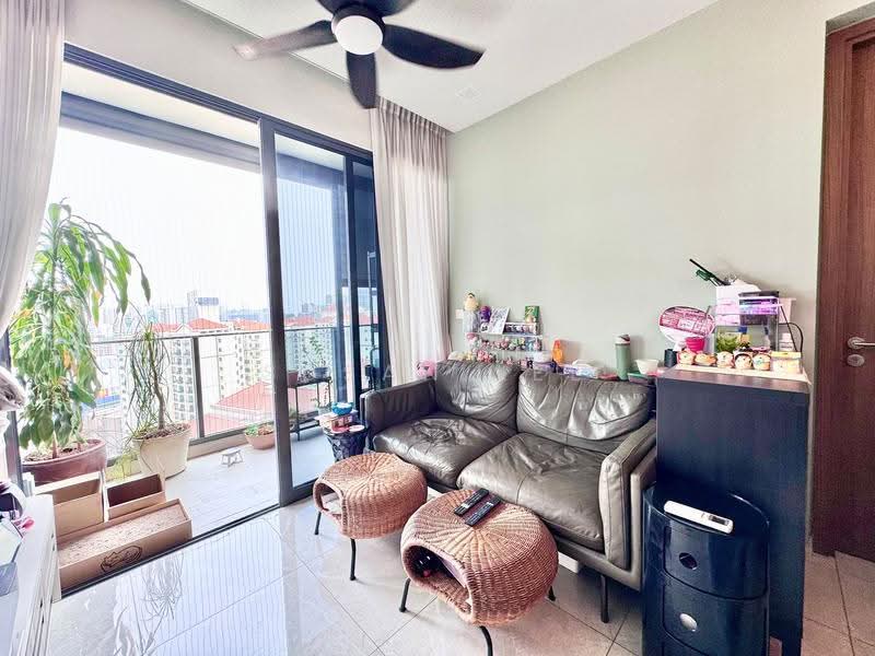Stirling Residences, 25 Stirling Road, Alexandra / Commonwealth, 2 Bedrooms, 786 sqft, Condominium For Sale, by Susan Lee, 500269749 - Living Room - PropertyGuru.com.sg