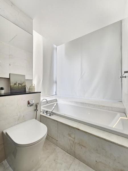 AALTO, 191 Meyer Road, East Coast / Marine Parade, 3 Bedrooms, 1,442 sqft, Condominium For Rent, by Niki Lim You En, 500269761 - Master Bathroom - PropertyGuru.com.sg