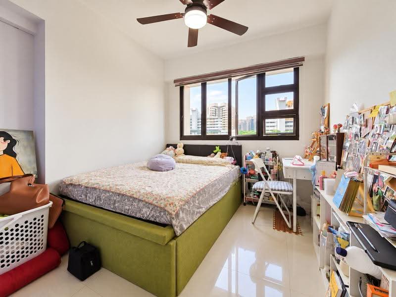 29 Ghim Moh Link, 29 Ghim Moh Link, Tanglin / Holland / Bukit Timah, 3 Bedrooms, 1,001 sqft, HDB Flat For Sale, by Jeffrey Zeus, 500269788 - Bedroom - PropertyGuru.com.sg