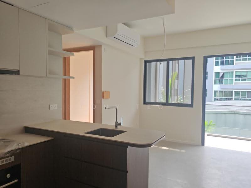 The Shorefront, 165A Jln. Loyang Besar, Changi Airport / Changi Village, 2 Bedrooms, 786 sqft, Apartment For Sale, by Tony Teo, 500269800 - Kitchen - PropertyGuru.com.sg