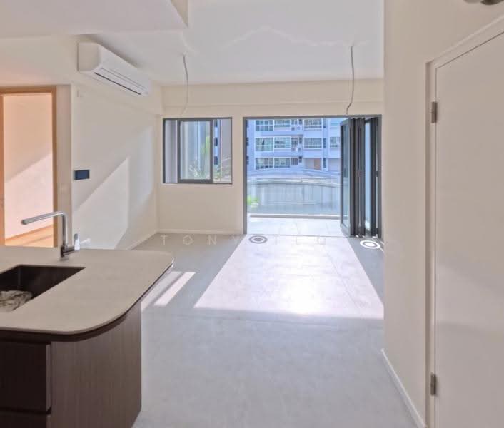 The Shorefront, 165A Jln. Loyang Besar, Changi Airport / Changi Village, 2 Bedrooms, 786 sqft, Apartment For Sale, by Tony Teo, 500269800 - Interior - PropertyGuru.com.sg