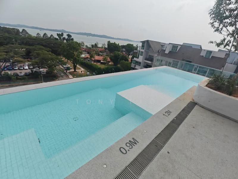 The Shorefront, 165A Jln. Loyang Besar, Changi Airport / Changi Village, 3 Bedrooms, 926 sqft, Apartment For Sale, by Tony Teo, 500269804 - Pool - PropertyGuru.com.sg