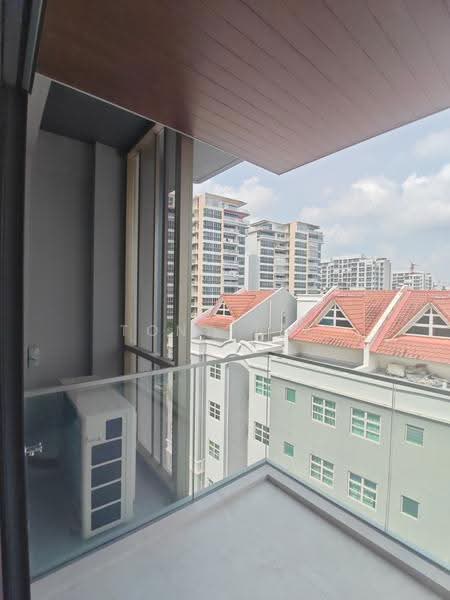 The Shorefront, 165A Jln. Loyang Besar, Changi Airport / Changi Village, 4 Bedrooms, 1,572 sqft, Apartment For Sale, by Tony Teo, 500269809 - Balcony - PropertyGuru.com.sg