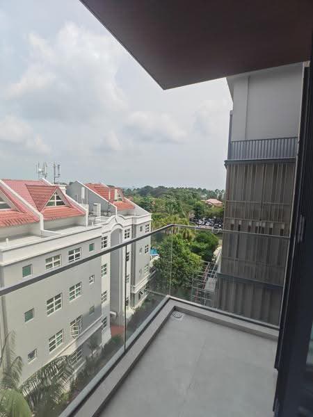 The Shorefront, 165A Jln. Loyang Besar, Changi Airport / Changi Village, 4 Bedrooms, 1,572 sqft, Apartment For Sale, by Tony Teo, 500269809 - Balcony - PropertyGuru.com.sg