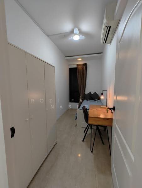 Heritage View, 6 Dover Rise, Buona Vista / West Coast / Clementi New Town, Room Rental, 100 sqft, Condominium For Rent, by Rozi Faith Naser, 500269822 - Bedroom - PropertyGuru.com.sg