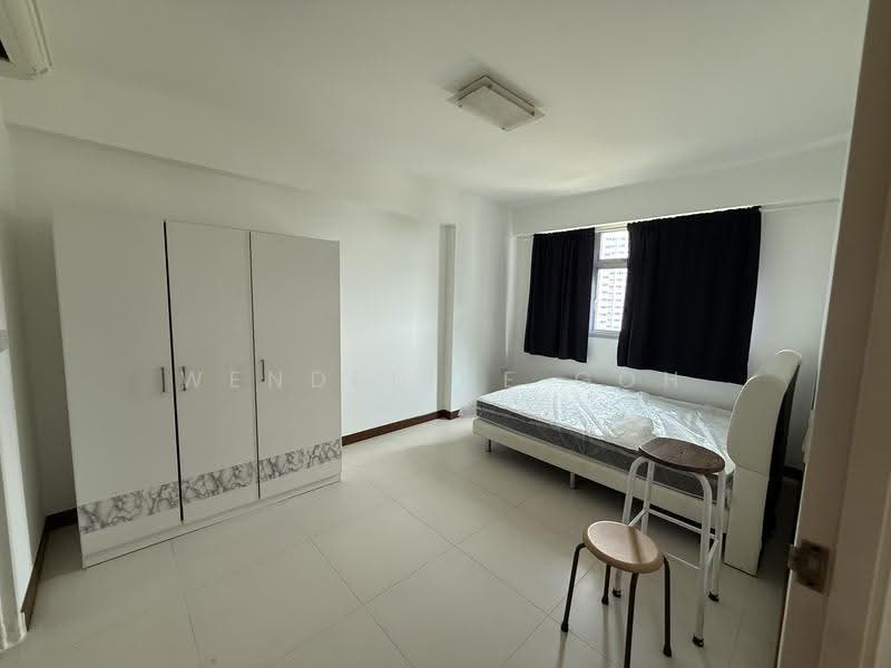 471A Upper Serangoon Crescent, 471A Upper Serangoon Crescent, Hougang / Punggol / Sengkang, 2 Bedrooms, 721 sqft, HDB Flat For Sale, by Wendeline Goh, 500269826 - Bedroom - PropertyGuru.com.sg