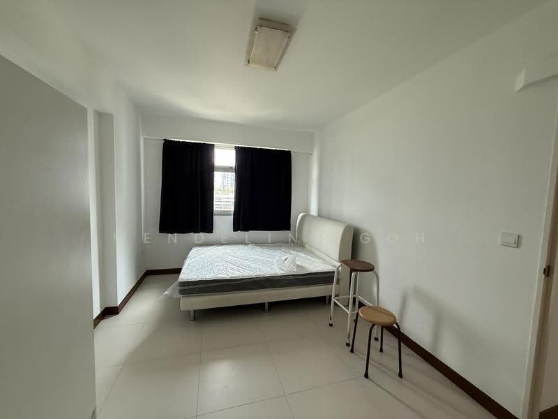 471A Upper Serangoon Crescent, 471A Upper Serangoon Crescent, Hougang / Punggol / Sengkang, 2 Bedrooms, 721 sqft, HDB Flat For Sale, by Wendeline Goh, 500269826 - Bedroom - PropertyGuru.com.sg