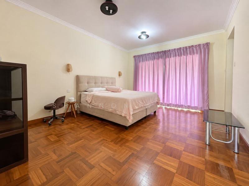 C.H.E.A.P Semi-D house rental . NE Facing. Cul-de-Sac, Eunos / Geylang / Paya Lebar, 5 Bedrooms, 4,000 sqft, Semi-Detached House For Rent, by Shannon Wong, 500269842 - Bedroom - PropertyGuru.com.sg