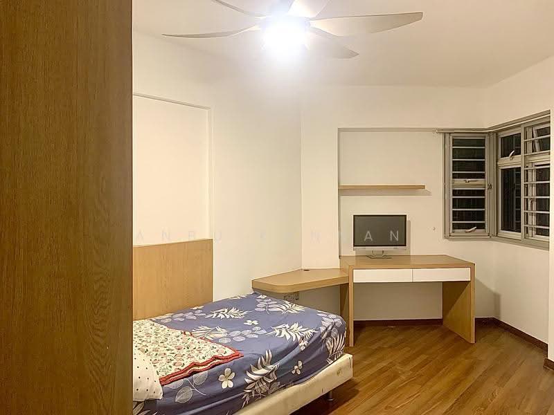 386 Bukit Batok West Avenue 5, 386 Bukit Batok West Avenue 5, Dairy Farm / Bukit Panjang / Choa Chu Kang, 4 Bedrooms, 1,270 sqft, HDB Flat For Sale, by Anbu Kannan, 500269844 - Bedroom - PropertyGuru.com.sg