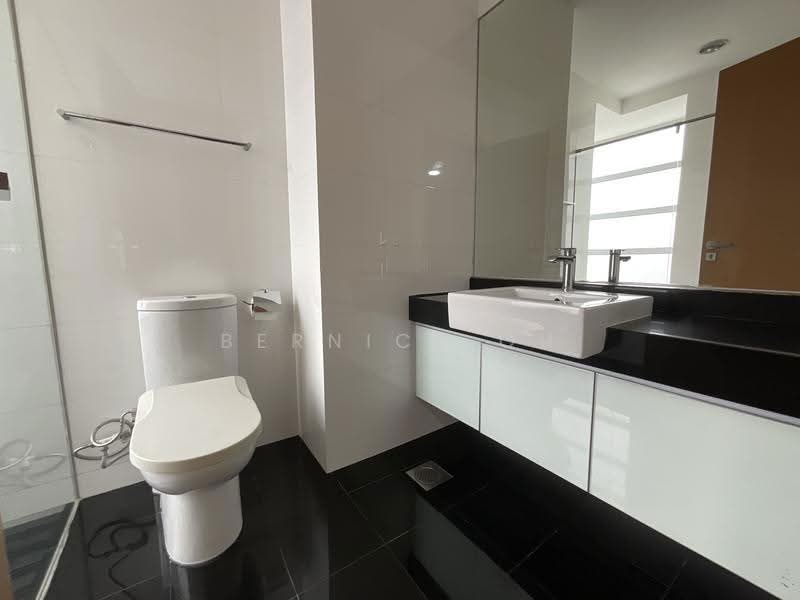Poshgrove East, 333 East Coast Road, East Coast / Marine Parade, 4 Bedrooms, 2,173 sqft, Condominium For Rent, by Bernice Oh, 500269845 - Bathroom - PropertyGuru.com.sg