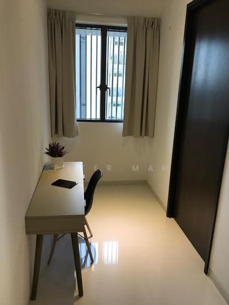 Robin Suites, 25 Robin Road, Tanglin / Holland / Bukit Timah, 1 Bedroom, 463 sqft, Apartment For Sale, by Peter Mah, 500269850 - Study - PropertyGuru.com.sg