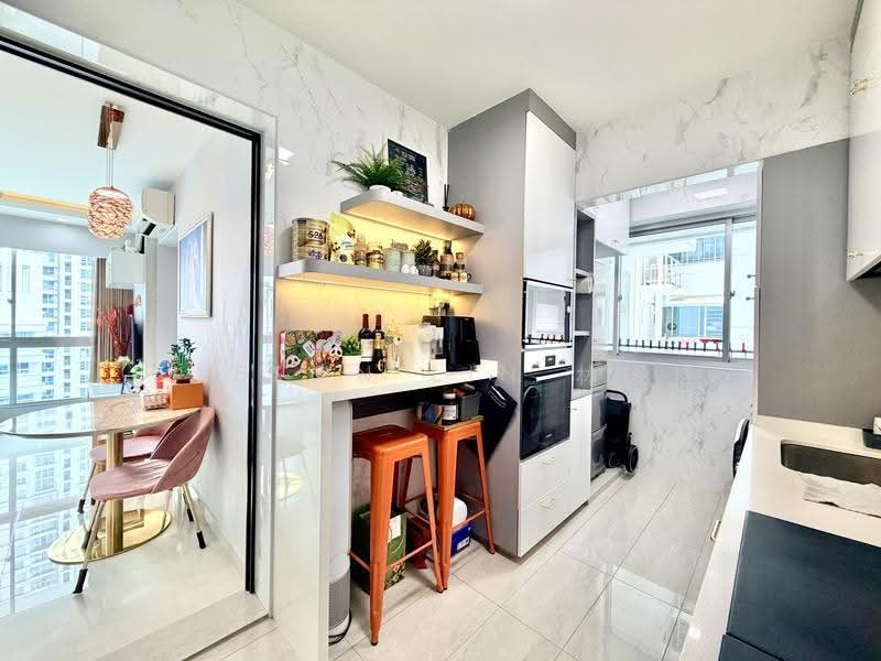 53 Commonwealth Drive, 53 Commonwealth Drive, Alexandra / Commonwealth, 2 Bedrooms, 678 sqft, HDB Flat For Sale, by Jaeson Lin 林暉盛, 500269862 - Kitchen - PropertyGuru.com.sg