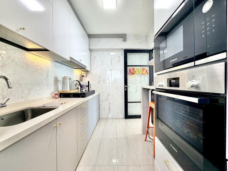 53 Commonwealth Drive, 53 Commonwealth Drive, Alexandra / Commonwealth, 2 Bedrooms, 678 sqft, HDB Flat For Sale, by Jaeson Lin 林暉盛, 500269862 - Kitchen - PropertyGuru.com.sg