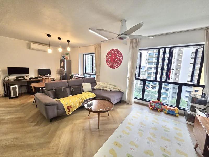 92 Dawson Road, 92 Dawson Road, Alexandra / Commonwealth, 3 Bedrooms, 893 sqft, HDB Flat For Sale, by Kenneth Yeo, 500269864 - Living Room - PropertyGuru.com.sg