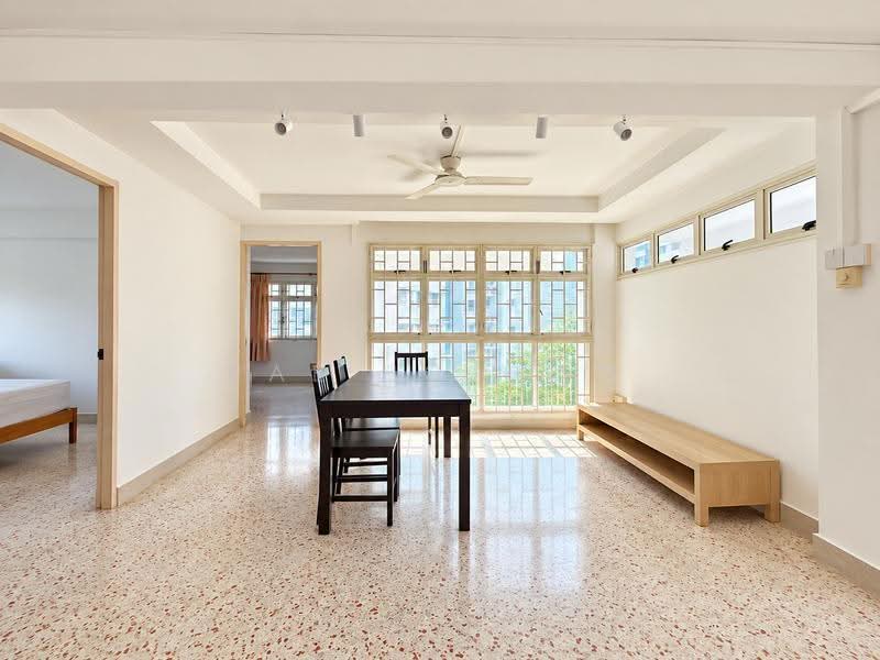 200 Boon Lay Drive, 200 Boon Lay Drive, Boon Lay / Jurong / Tuas, 3 Bedrooms, 1,302 sqft, HDB Flat For Rent, by Rae Ho 何诗蕊, 500269871 - Living Room - PropertyGuru.com.sg