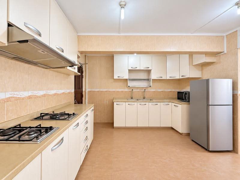 200 Boon Lay Drive, 200 Boon Lay Drive, Boon Lay / Jurong / Tuas, 3 Bedrooms, 1,302 sqft, HDB Flat For Rent, by Rae Ho 何诗蕊, 500269871 - Kitchen - PropertyGuru.com.sg