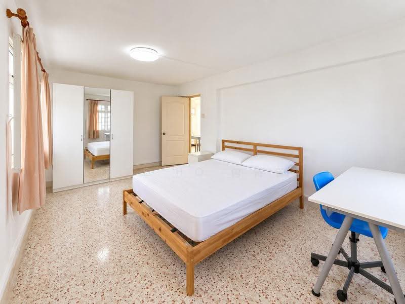 200 Boon Lay Drive, 200 Boon Lay Drive, Boon Lay / Jurong / Tuas, 3 Bedrooms, 1,302 sqft, HDB Flat For Rent, by Rae Ho 何诗蕊, 500269871 - Bedroom - PropertyGuru.com.sg