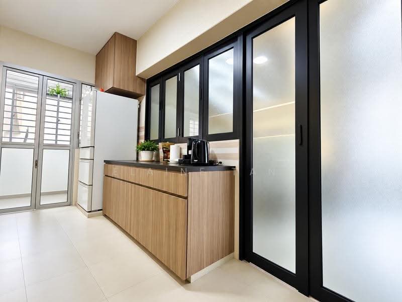 229B Sumang Lane, 229B Sumang Lane, Hougang / Punggol / Sengkang, 3 Bedrooms, 1,216 sqft, HDB Flat For Sale, by Elaine Tan, 500269873 - Kitchen - PropertyGuru.com.sg