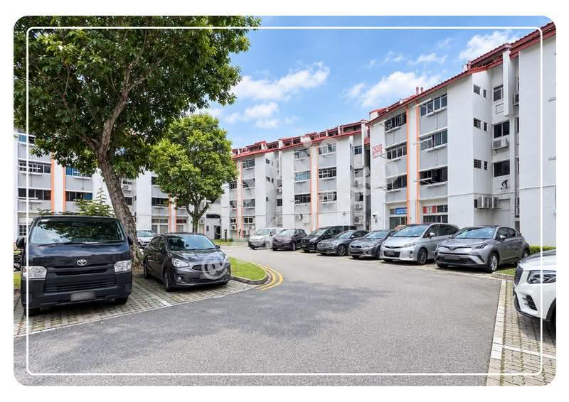 106 Hougang Avenue 1, 106 Hougang Ave. 1, Hougang / Punggol / Sengkang, 1,023 sqft, Shop / Shophouse For Rent, by Ario Kusumo, 500269875 - Parking Lot - CommercialGuru.com.sg